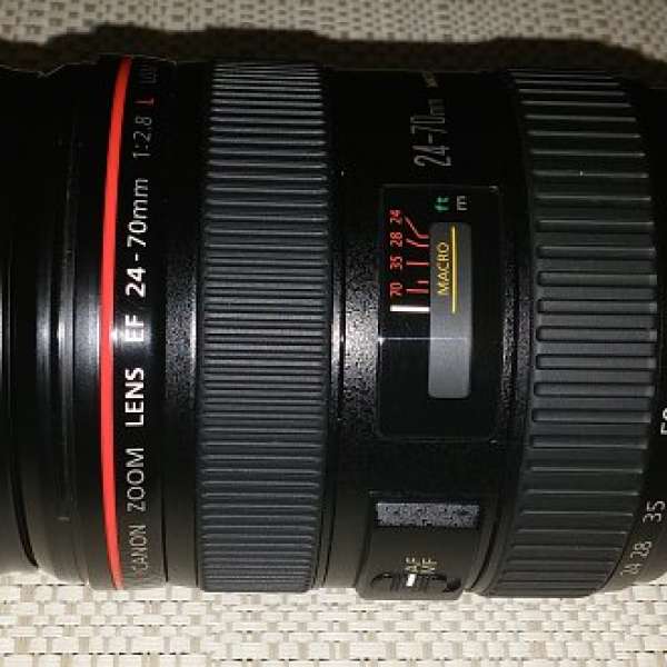 Canon EF 24-70mm F2.8L 1