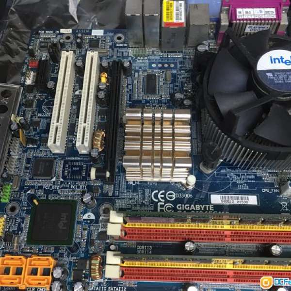 Intel PentiumD930 + Gigabyte Ga-G945GMF +2GB RAM 85%new 100%working