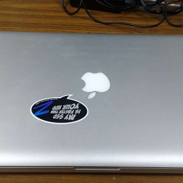 Macbook Pro 13 - Early 2011 90% new