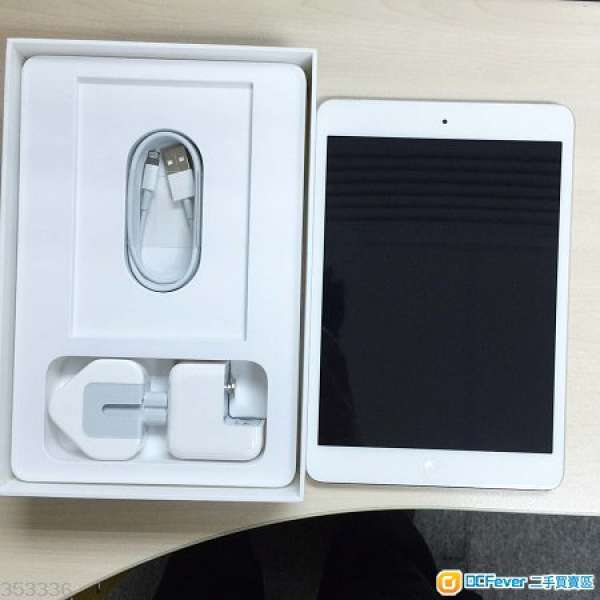 iPad mini 2 32GB 4G LTE (White 銀色) 有保至12月