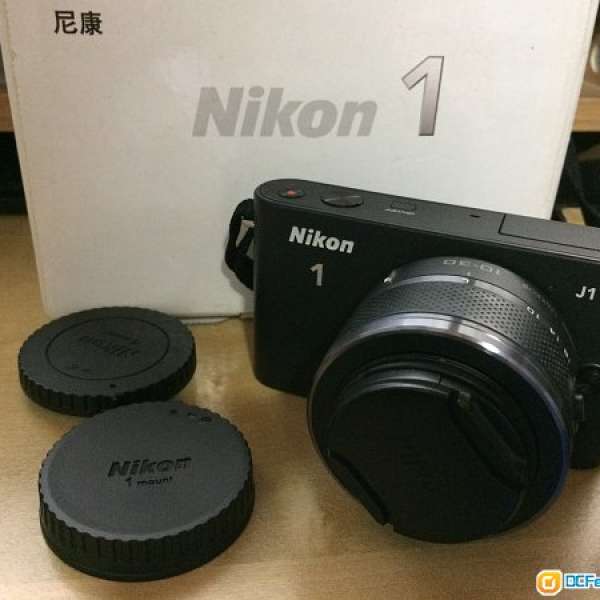 Nikon J1 + 10-30mm kit set