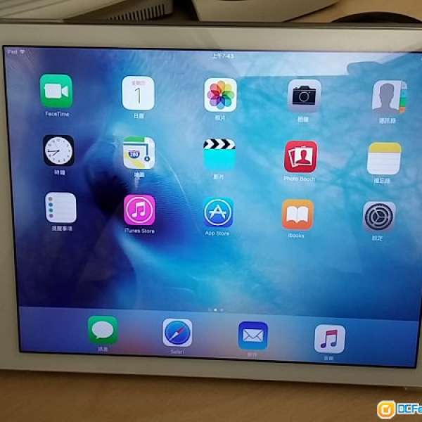 iPad Air 2 Wifi 16GB 銀行貨- 全套有盒有保99% NEW