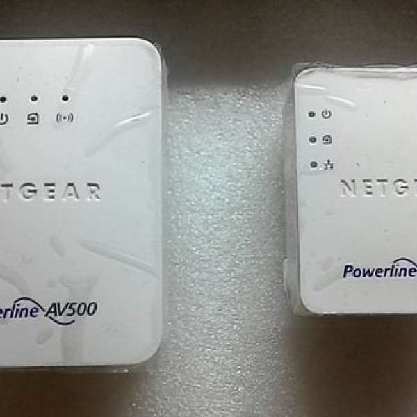 99成新 Netgear 500M+300M WiFi 1個XWN5001 500M 1個XAV5201