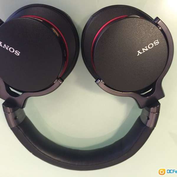 SoNY MDR-1adac