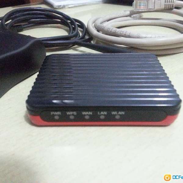 Levelone Travel Router 300M 旅行路由器