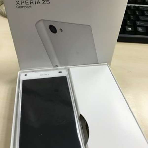 Sony Xperia Z5 compact (White)