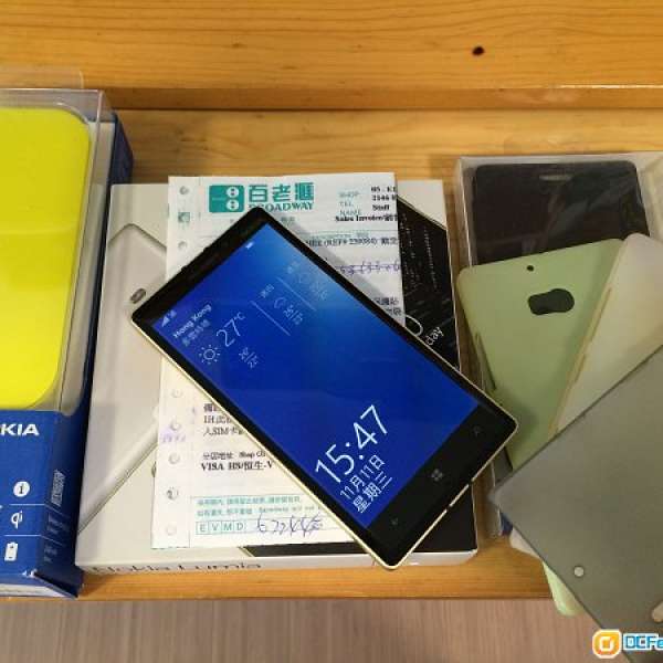 Nokia Lumia 930 白金色 95% New 香港行貨(百老匯)