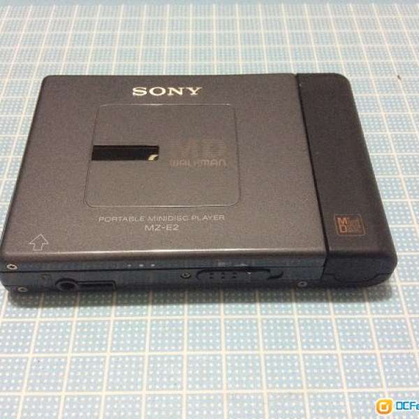 Sony MD Mini Disc Player MZ-E2（日本版）