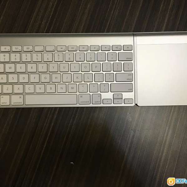 Apple Wireless Keyboard + Mahic Trackpad + Twelve South MagicWand