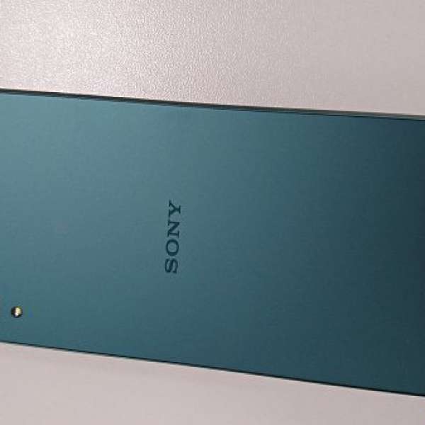 Sony Z5 95-99%新墨綠色 行貨 單咭