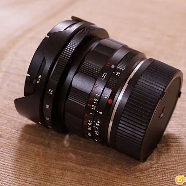 Voigtlander Super Wide Heliar III 15mm f/4.5 - Sony A7 series or Leica