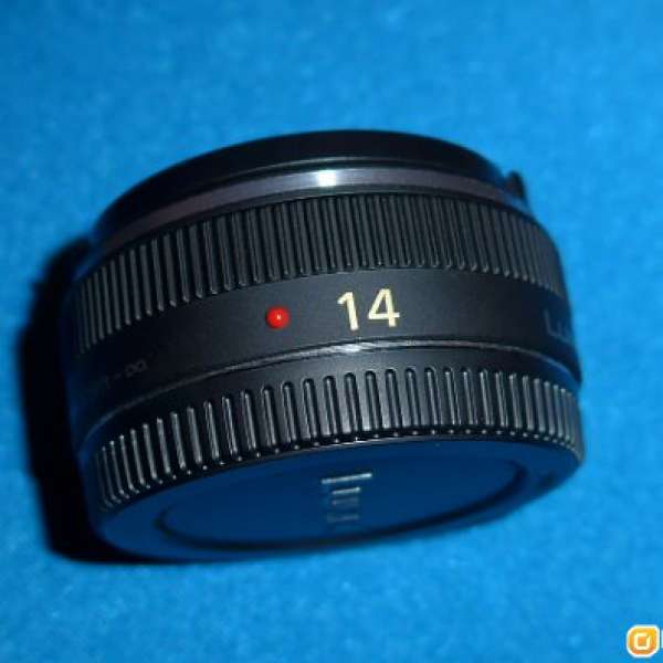 Panasonic lumix 14mm f2.5 lens
