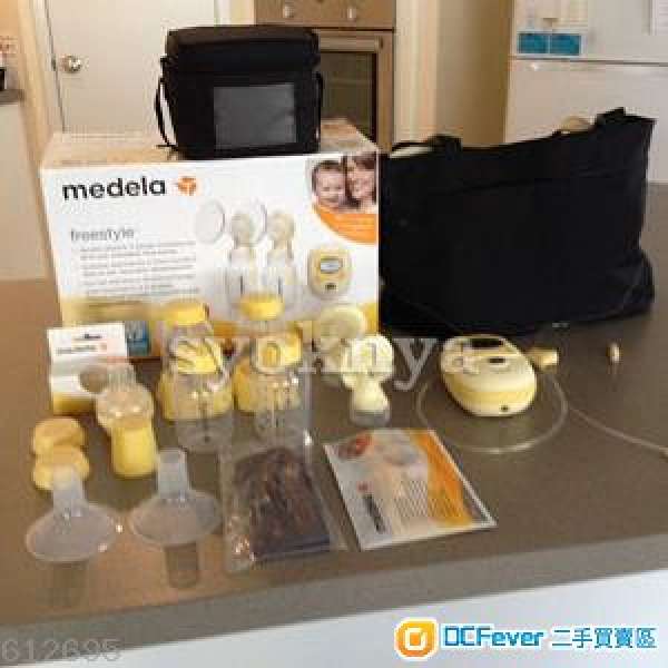Medela Freestyle Breast Pump / 電動雙泵 / 奶泵