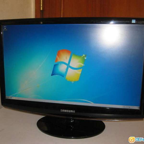 Samsung 22” LCD Monitor