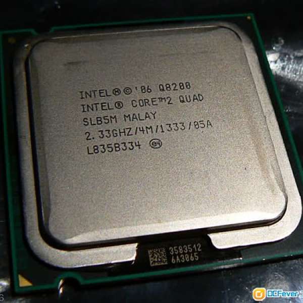 INTEL CPU Q8200 4核