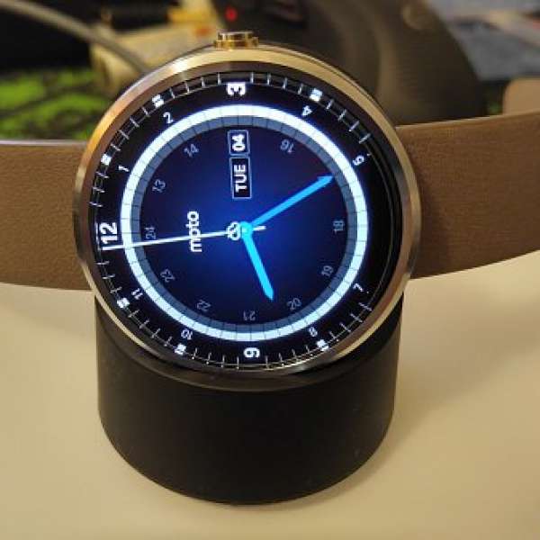 moto 360 watch 第一代