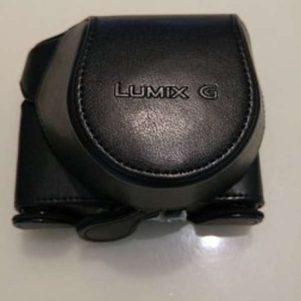 Panasonic Lumix G GF7 Black Leather Camera Cover 原裝黑色相機皮套 95% New 超新