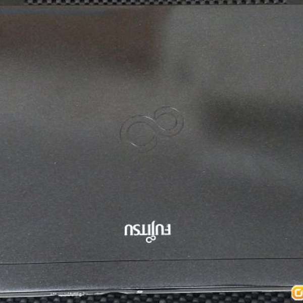 Fujitsu P771 Notebook (i5二代, 4gb Ram) *超輕