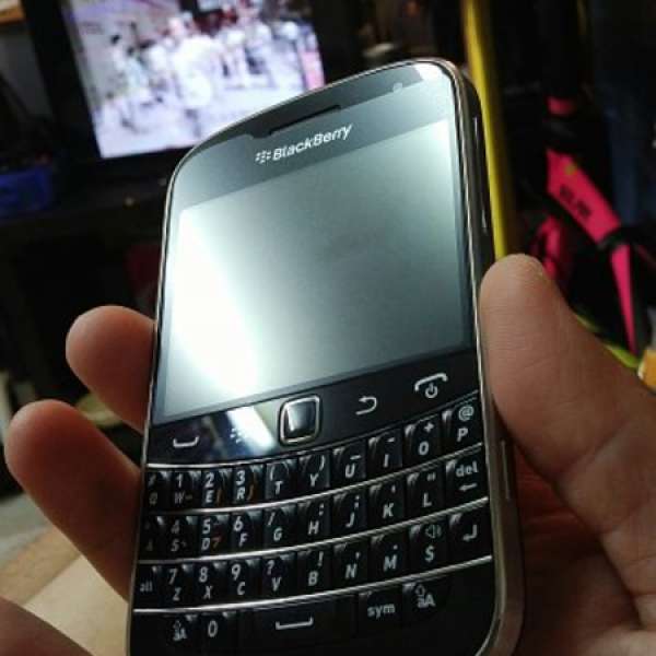 Blackberry9900 黑色90%new