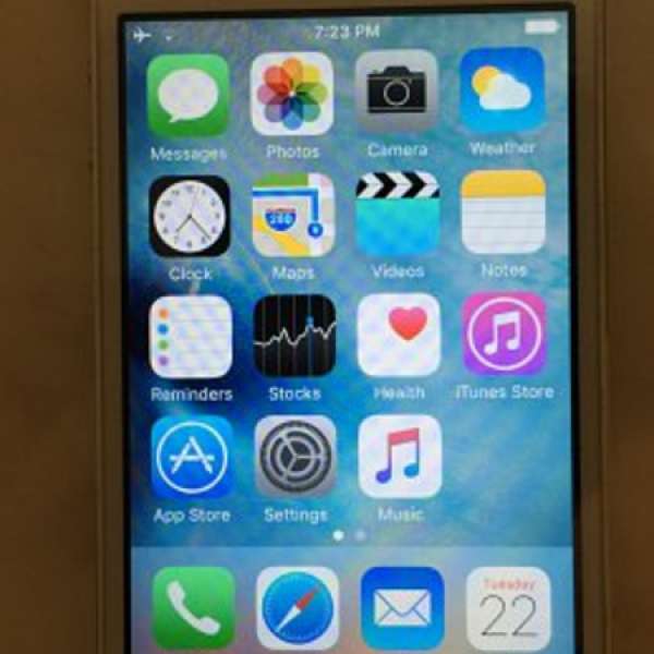 售 港行 iPhone 4s 16G 白 90% new （看圖）100% WORKING 淨機