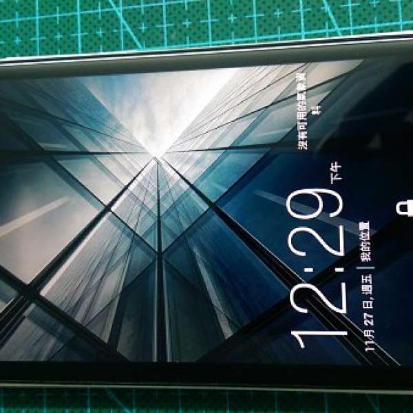 80% HTC one X  白 行貨 32G