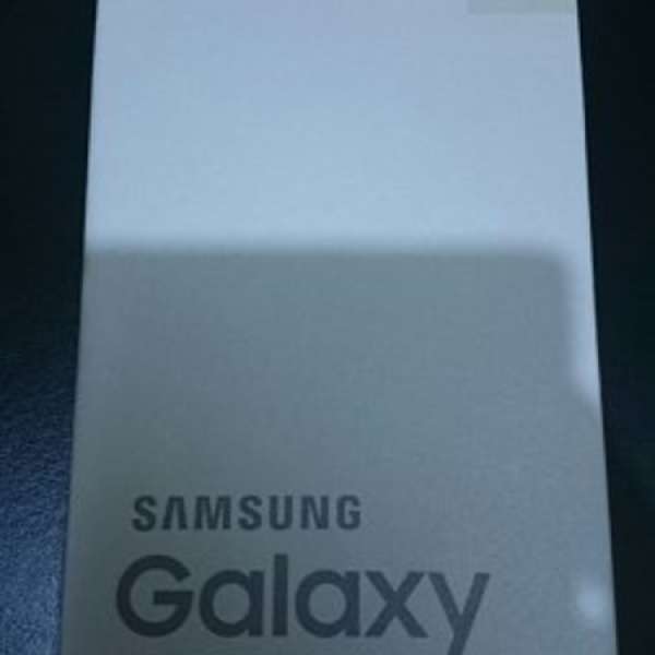 Samsung Galaxy Note 5 64gb gold 99.9%new 買左一日