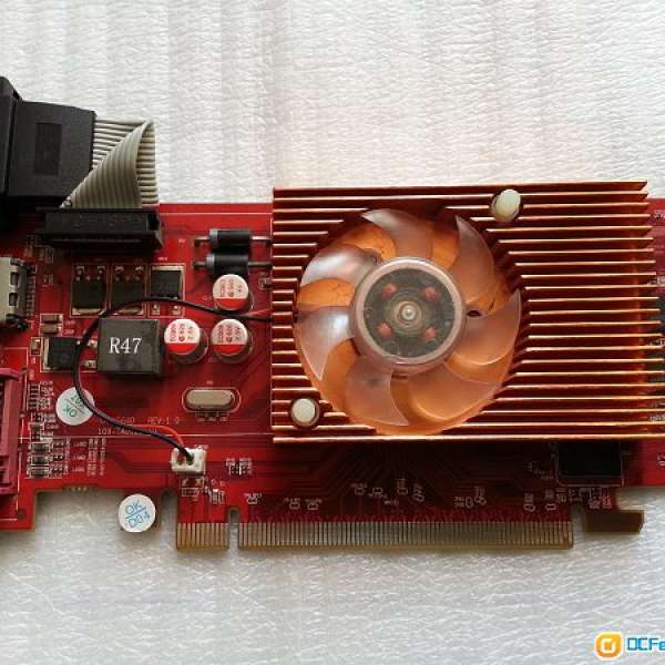 AMD Radeon HD5550 1G