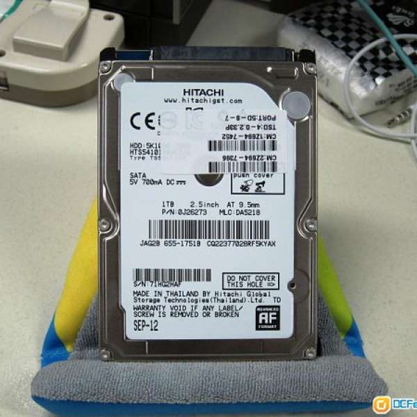 全新 Hitachi 1T 2.5" 5400rpm Hard Disk