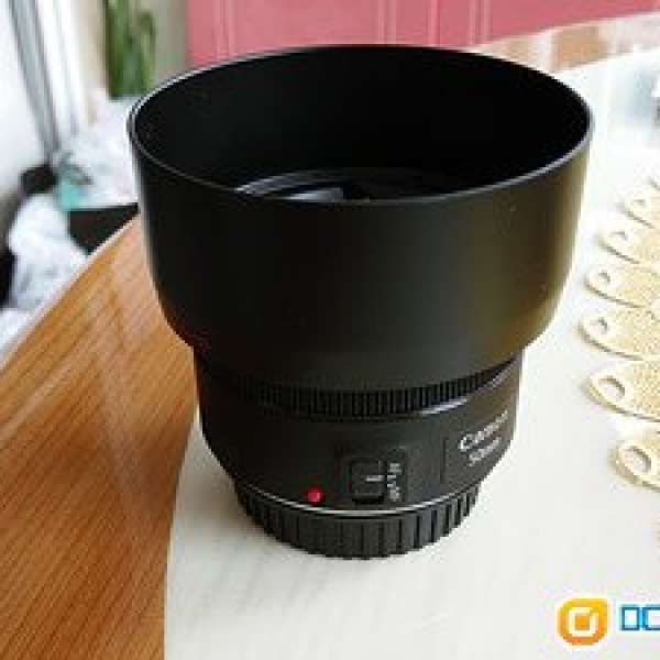 最新一代: Canon EF 50mm f/1.8 STM