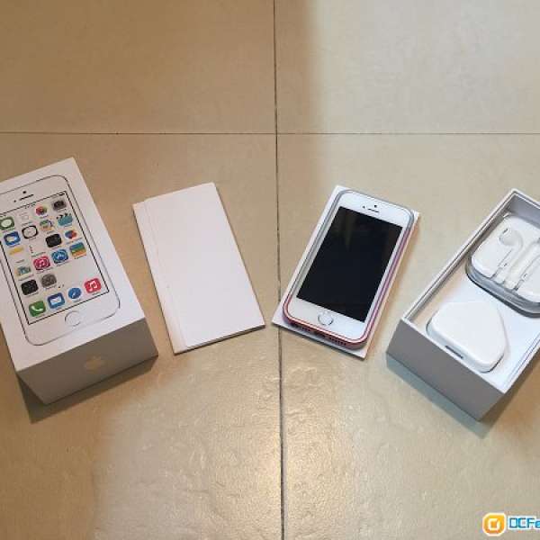 iphone 5s 32GB ( A1530 ) Smartone 行貨，白色，購於2013-12-17