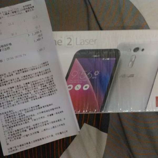 99% NEW ASUS ZenFone 2 Laser (ZE550KL) 白色 4G雙卡雙待全套