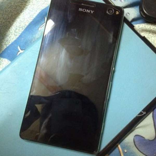 Sony XPERIA C4 Dual 90%新行貨有單有保養