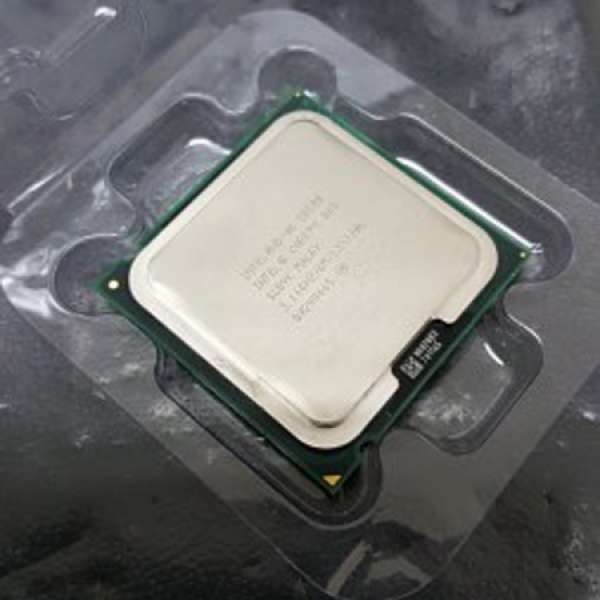 Intel E8500 SLB9K 3個