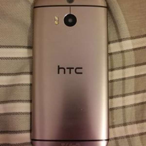 HTC M8 70% new, 後置鏡頭已花