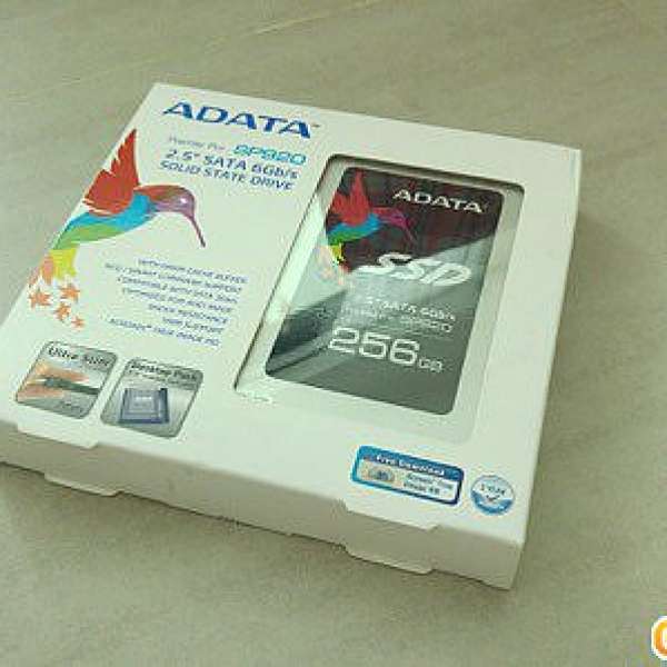 ADATA 2.5" 256G SSD ( 全新未開盒 )