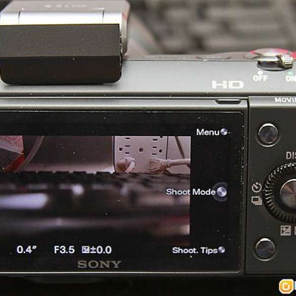 Sony NEX 3 Body / (OR 18-55mm Lens) E-mount
