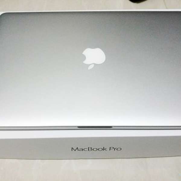 15吋 MacBook Pro retina 2015