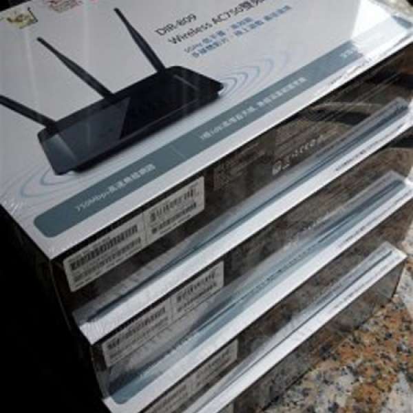 3年保養全新D-Link Dir-809 雙頻dual band router 路由器(not Cisco Linksys Asus)