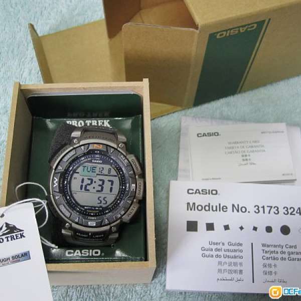 99%新CASIO PROTREK  PRG-240T-7DR 太陽能鈦金屬手錶
