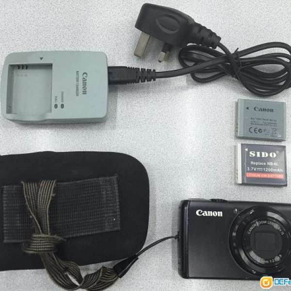 Canon S90 連充電器 兩個電池 黑色套一個