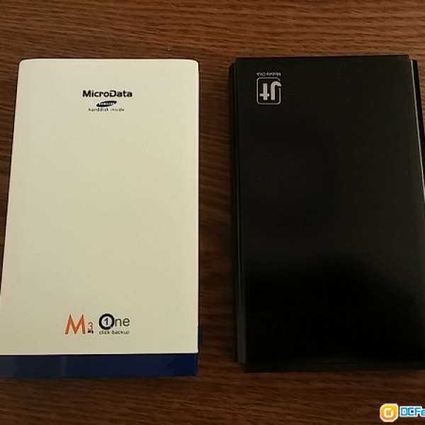 出售 好新淨2.5"  notebook harddisk case 2個