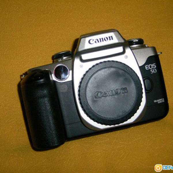 canon eos 50 date 相機 觀景窗明亮,80% new