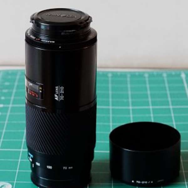 極新凈Minolta AF 70-210mm F4 (beercan) - FF lens for Sony A99, A7, A77