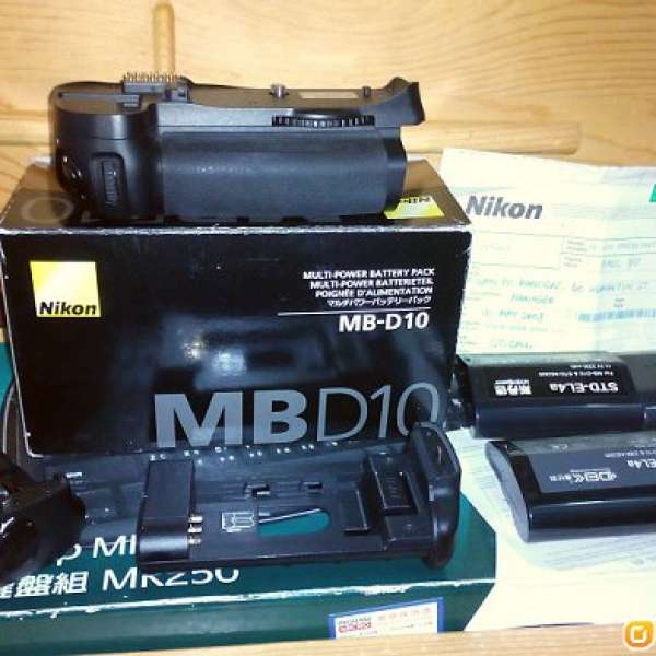Nikon D700 原廠直倒連副廠快電