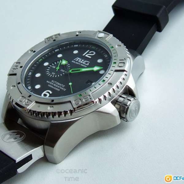 MWG 1000m Diver watch