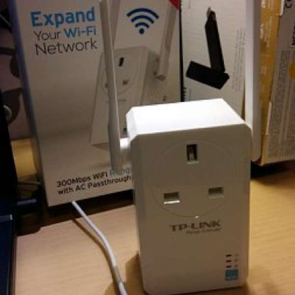 TP Link 300Mbps WiFi Range Extender warranty till 2016