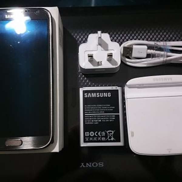 黑色samsung galaxy note 2 lte 90% new 行貨過保連原廠差電套裝