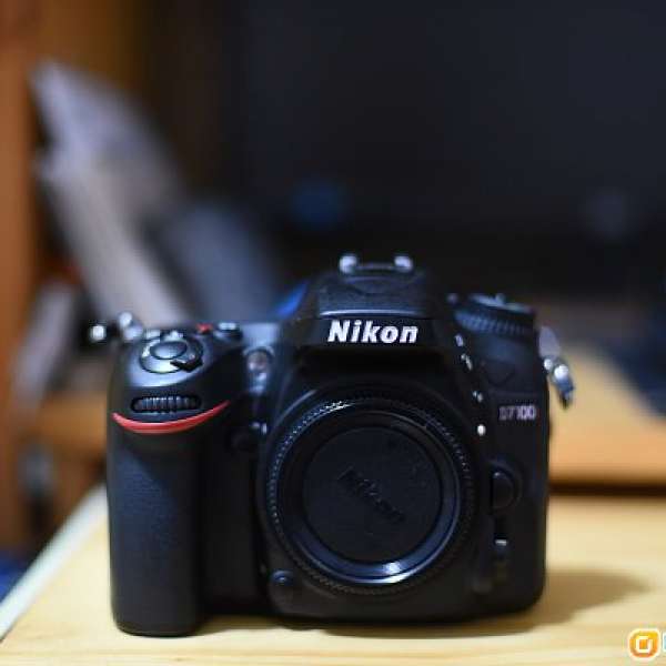 Nikon D7100 加 Phottix 直倒 handgrip