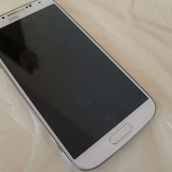 Samsung  galaxy S4 LTE 4G 白色 98%新 全套配件齊，行貨保養到7月份