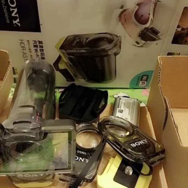 Sony HDR AS15 電池，充電器，配件等